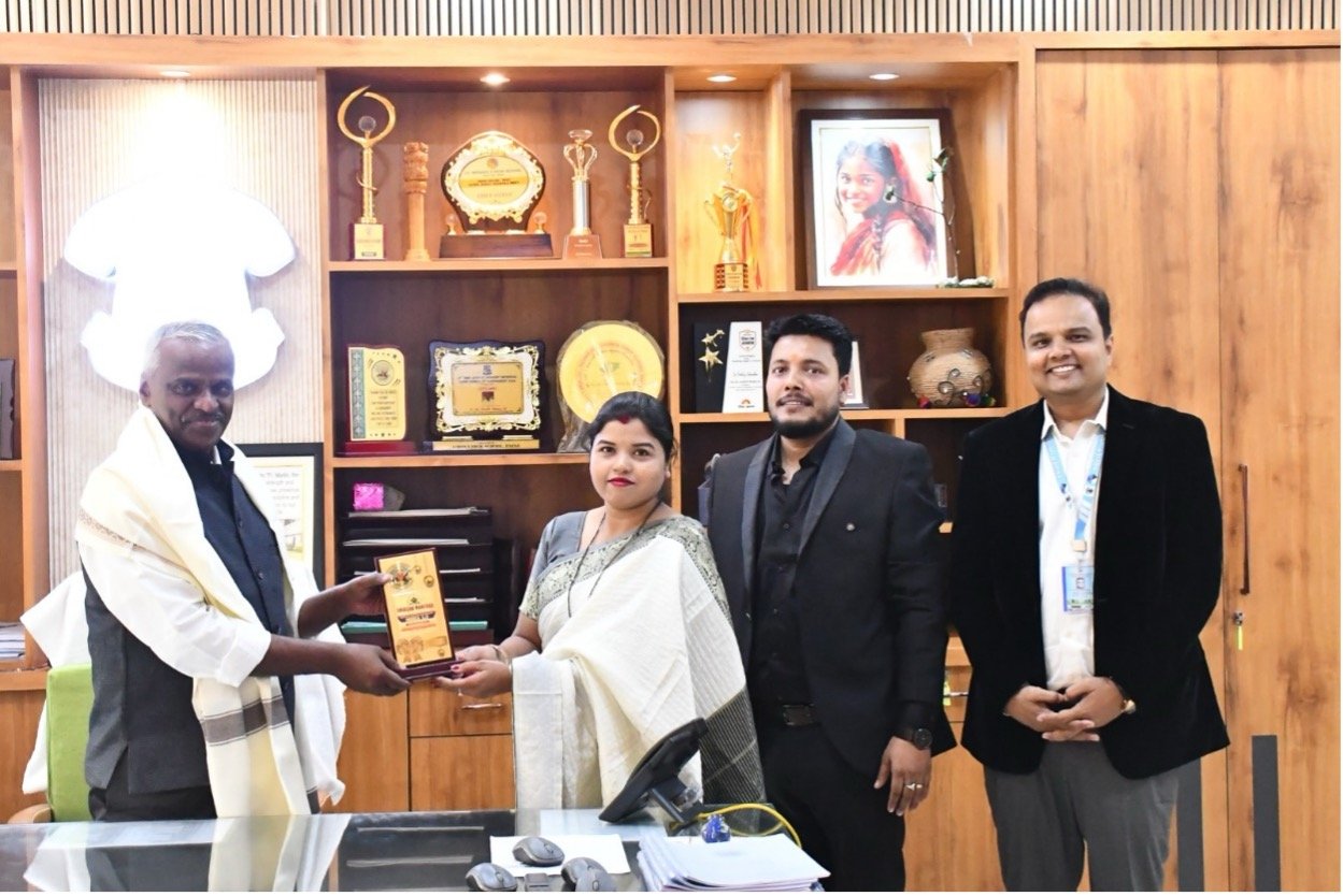 Students at Disha 3.0 counselling stalls