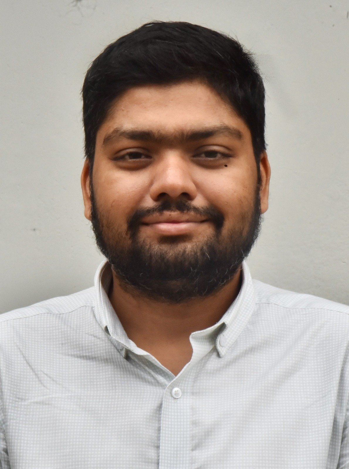 Dr Kumar Lov